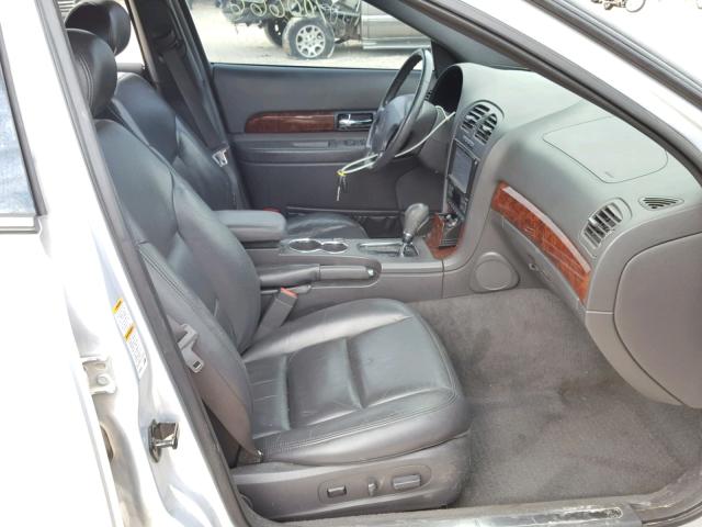 1LNHM87A32Y635301 - 2002 LINCOLN LS 银色 照片 5