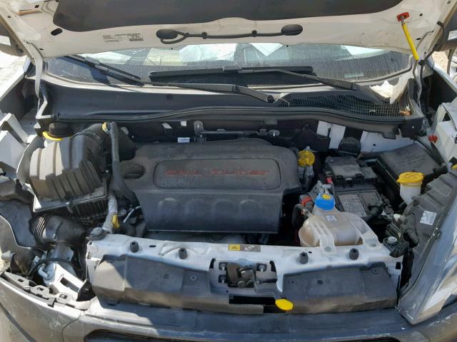 ZFBERFAB5J6L08104 - 2018 RAM PROMASTER 白色 照片 7