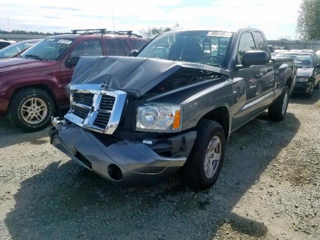 1D7HW42N86S654233 - 2006 DODGE DAKOTA SLT GRAY photo 2