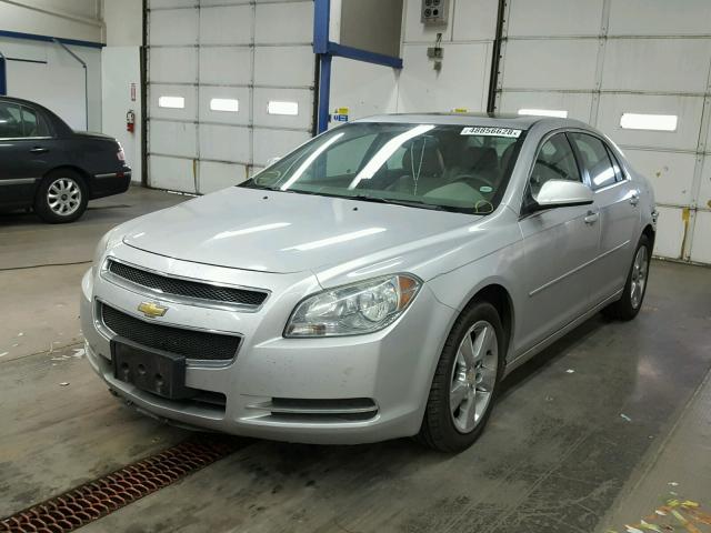 1G1ZD5E01AF322011 - 2010 CHEVROLET MALIBU 2LT SILVER photo 2