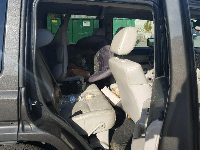 1J8HG58206C125498 - 2006 JEEP COMMANDER GRAY photo 6