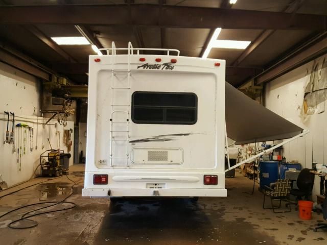 4N11V292940119484 - 2004 NOTR TRAILER WHITE photo 5