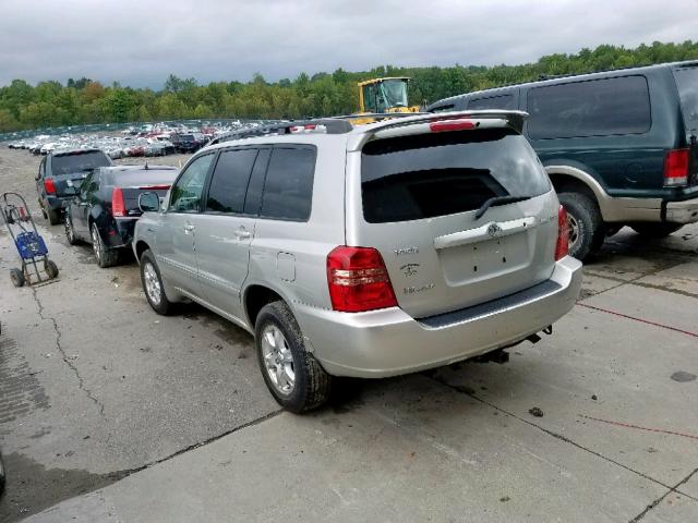 JTEHF21A820067786 - 2002 TOYOTA HIGHLANDER SILVER photo 3