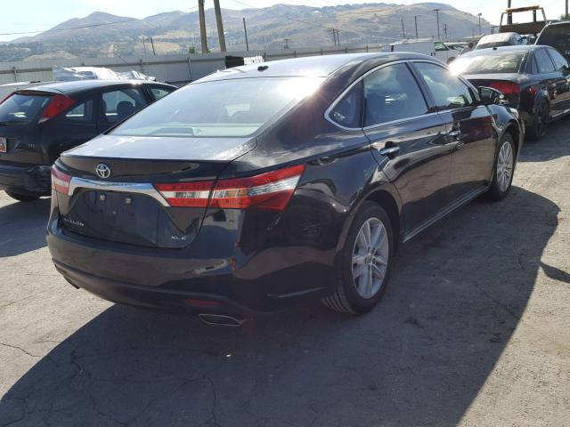 4T1BK1EB4FU161984 - 2015 TOYOTA AVALON XLE BLACK photo 4