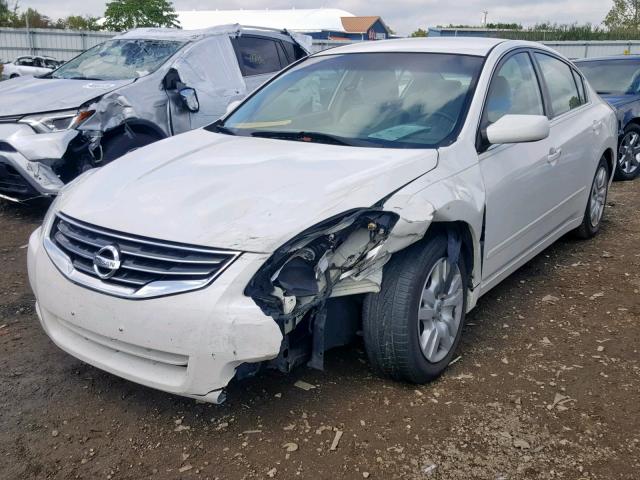 1N4AL2AP7AN407133 - 2010 NISSAN ALTIMA BAS WHITE photo 2