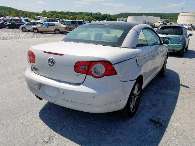 WVWFA71F18V043571 - 2008 VOLKSWAGEN EOS LUX 白色 照片 4