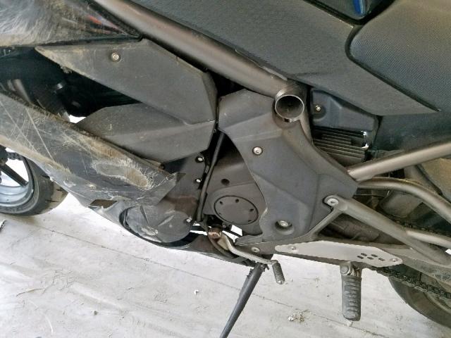 JKAEXEC149DA28535 - 2009 KAWASAKI EX650 C 黑色 照片 7