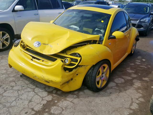 3VWCD21C52M449550 - 2002 VOLKSWAGEN NEW BEETLE 黄色 照片 2