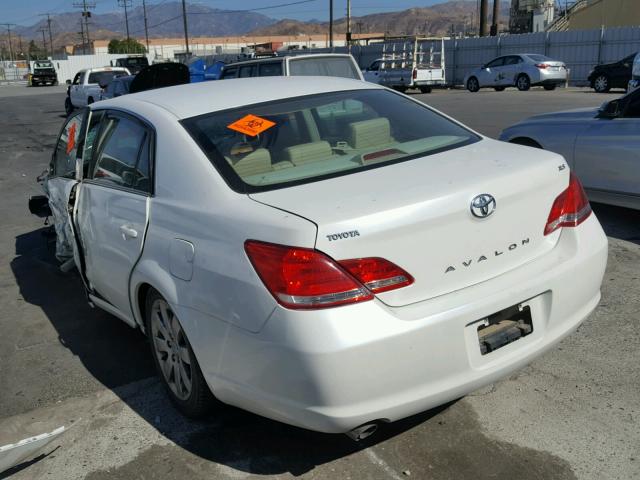 4T1BK36B86U091089 - 2006 TOYOTA AVALON XL WHITE photo 3