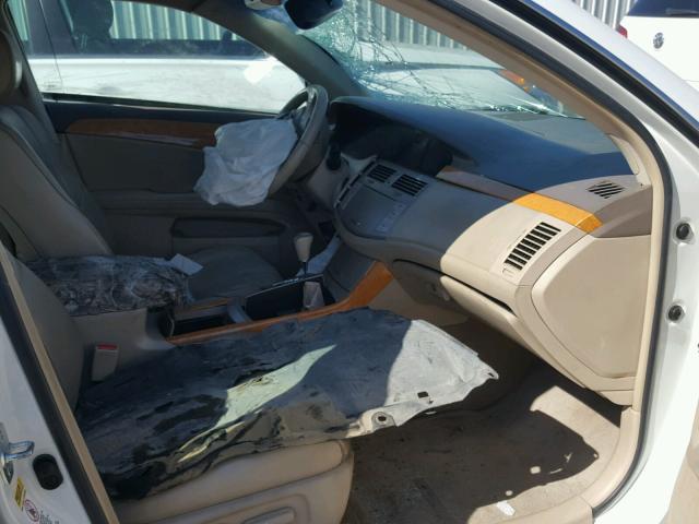 4T1BK36B86U091089 - 2006 TOYOTA AVALON XL WHITE photo 5