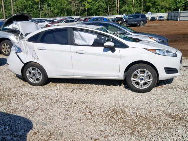 3FADP4BJ9GM180053 - 2016 FORD FIESTA SE WHITE photo 10