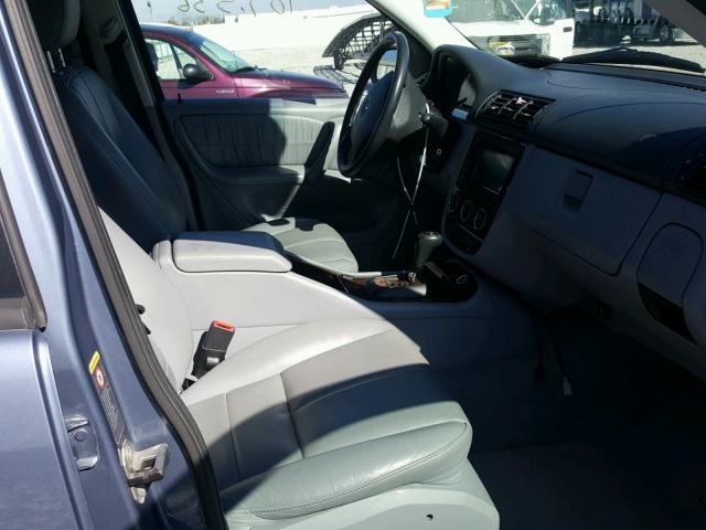 4JGAB57E54A495157 - 2004 MERCEDES-BENZ ML 350 BLUE photo 5