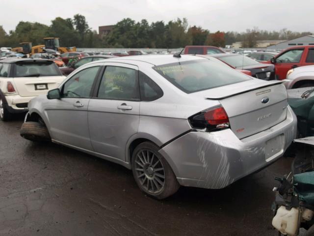 1FAHP3GN8AW197084 - 2010 FORD FOCUS SES SILVER photo 3