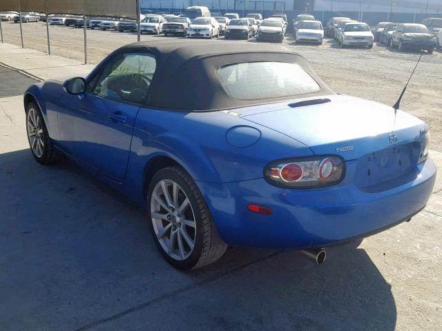 JM1NC25F860111653 - 2006 MAZDA MX-5 MIATA BLUE photo 3