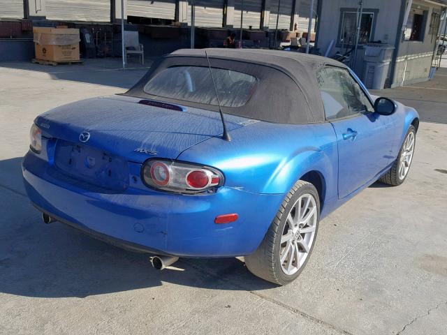 JM1NC25F860111653 - 2006 MAZDA MX-5 MIATA BLUE photo 4