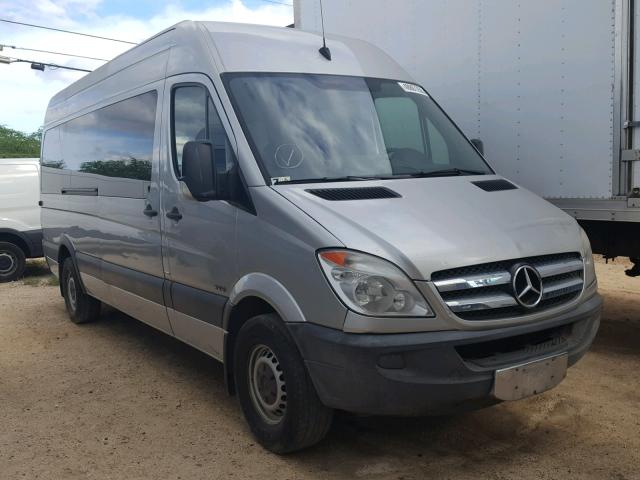 WDZPE8CC2C5617623 - 2012 MERCEDES-BENZ SPRINTER 2 SILVER photo 1