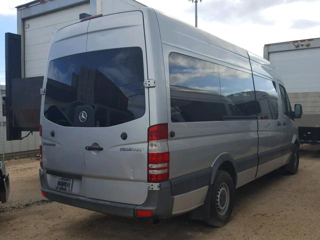 WDZPE8CC2C5617623 - 2012 MERCEDES-BENZ SPRINTER 2 SILVER photo 4