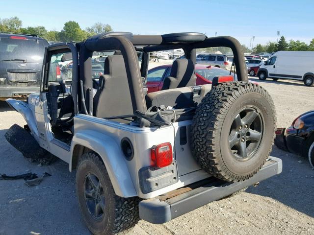 1J4FA39S35P363883 - 2005 JEEP WRANGLER X SILVER photo 3