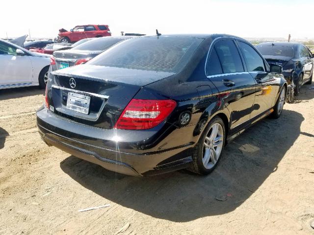 WDDGF4HB3EG253781 - 2014 MERCEDES-BENZ C 250 BLACK photo 4