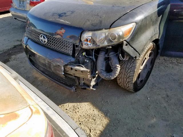 JTLZE4FE4A1106079 - 2010 TOYOTA SCION XB შავი ფოტო 9