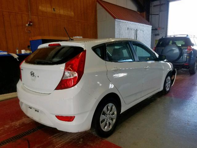 KMHCT5AE1GU238613 - 2016 HYUNDAI ACCENT SE WHITE photo 4