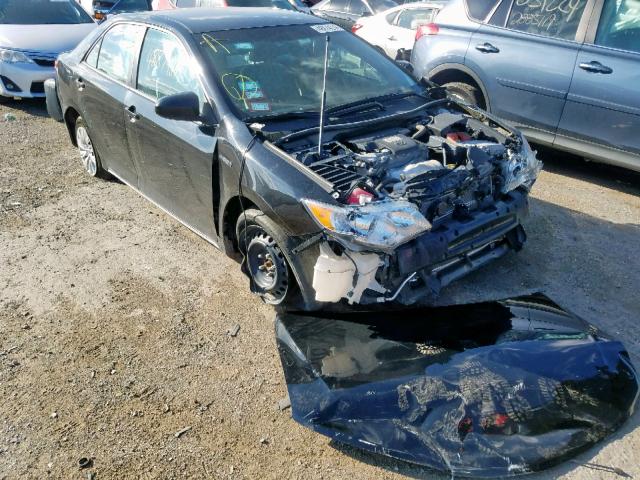 4T1BD1FK3EU139742 - 2014 TOYOTA CAMRY HYBR BLACK photo 1