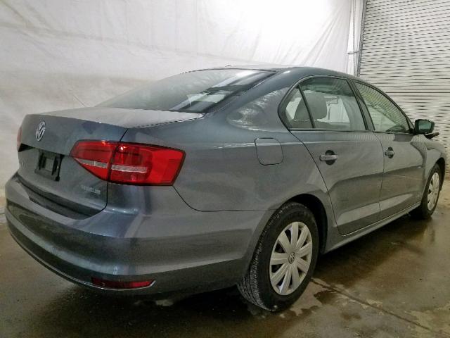 3VW2K7AJ2FM300922 - 2015 VOLKSWAGEN JETTA BASE GRAY photo 4