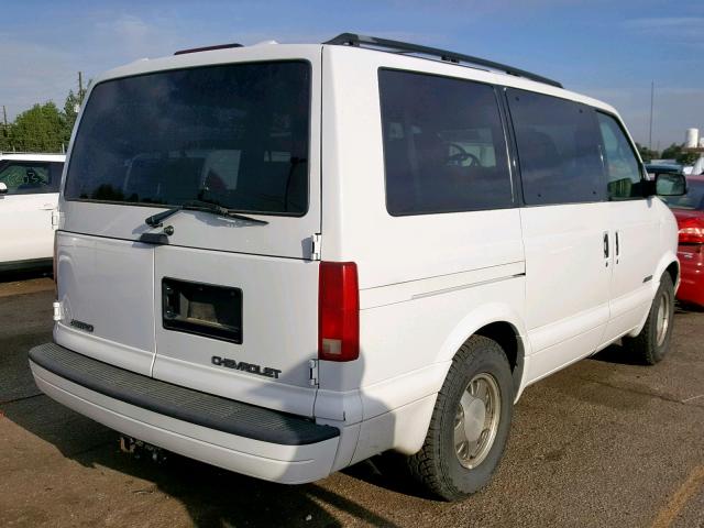 1GNDM19W1YB140956 - 2000 CHEVROLET ASTRO WHITE photo 4