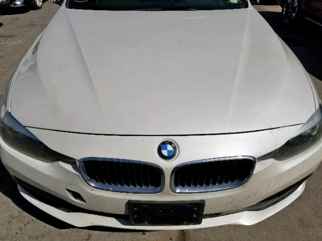 WBA8E5G58HNU41924 - 2017 BMW 320 XI WHITE photo 9
