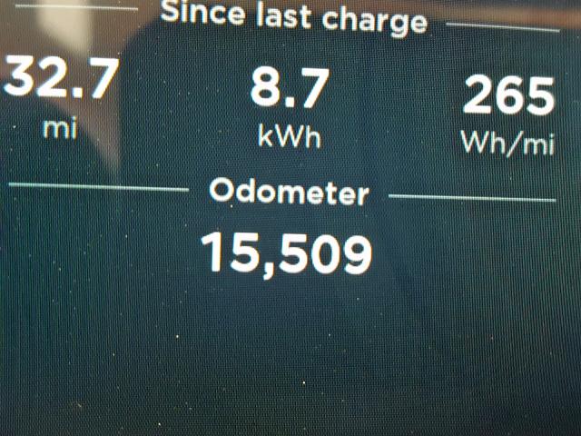 5YJSA1E25JF253579 - 2018 TESLA MODEL S أبيض صورة 8