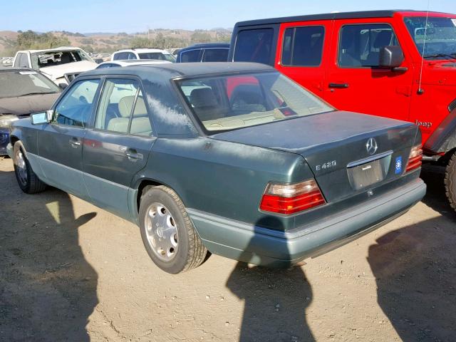 WDBEA34E0RC074944 - 1994 MERCEDES-BENZ E 420 GREEN photo 3