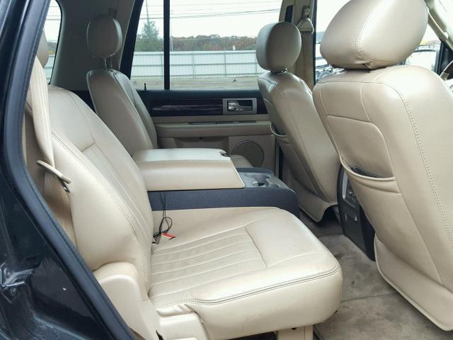 5LMFU28545LJ10249 - 2005 LINCOLN NAVIGATOR BLACK photo 6