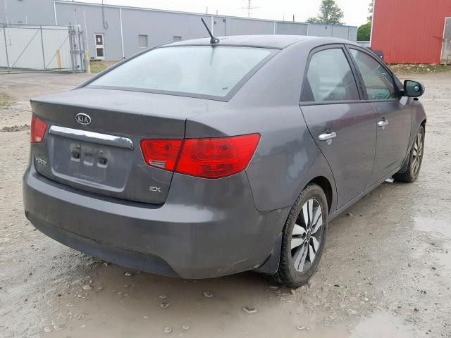 KNAFU4A20D5691901 - 2013 KIA FORTE EX GRAY photo 4