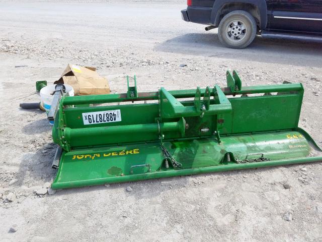 1LV0681BTG0100256 - 2018 JOHN DEER 681 GREEN photo 8