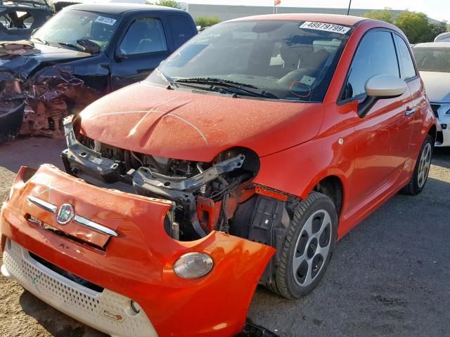 3C3CFFGE2FT527246 - 2015 FIAT 500 ELECTR ORANGE photo 2