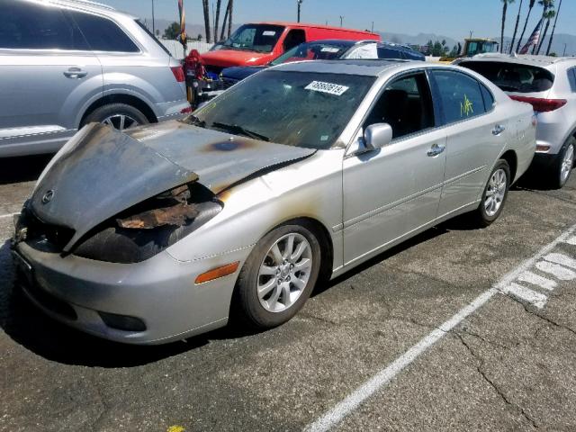 JTHBF30G930138564 - 2003 LEXUS ES 300 SILVER photo 2