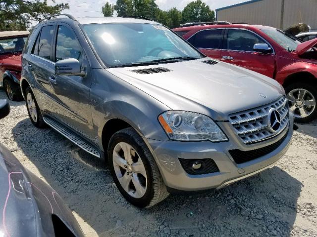 4JGBB2FB2BA726488 - 2011 MERCEDES-BENZ ML 350 BLU SILVER photo 1