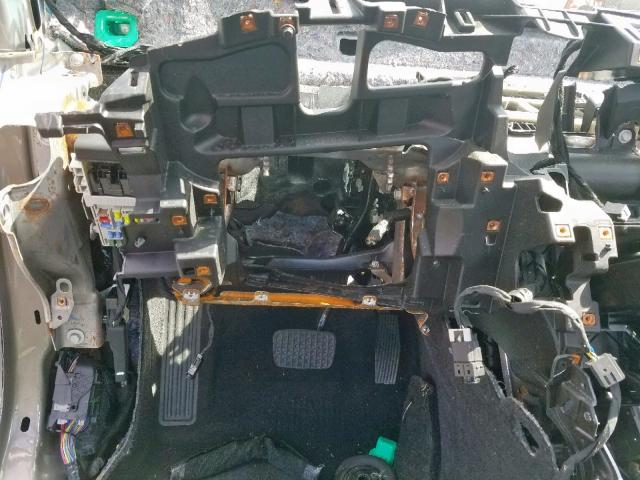 2G1105S36K9141388 - 2019 CHEVROLET IMPALA PRE TAN photo 8