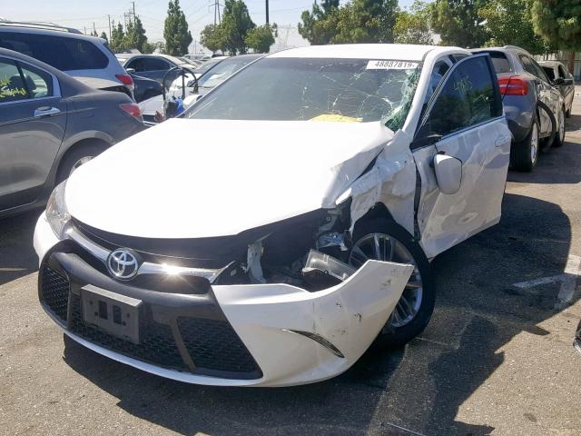 4T1BF1FK9HU429952 - 2017 TOYOTA CAMRY LE WHITE photo 2