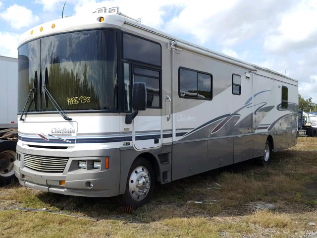 5B4MP67G133365430 - 2003 WORKHORSE CUSTOM CHASSIS MOTORHOME TAN photo 2