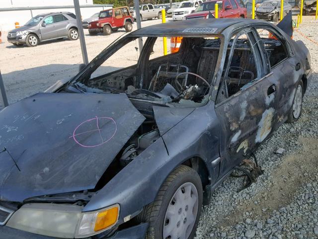 1HGCD5636VA203946 - 1997 HONDA ACCORD LX BURN photo 9