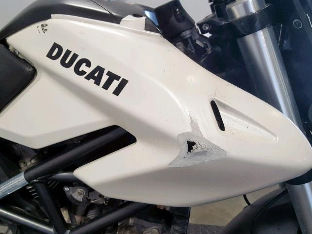 ZDM1YAAN1AB015744 - 2010 DUCATI HYPERMOTAR WHITE photo 12