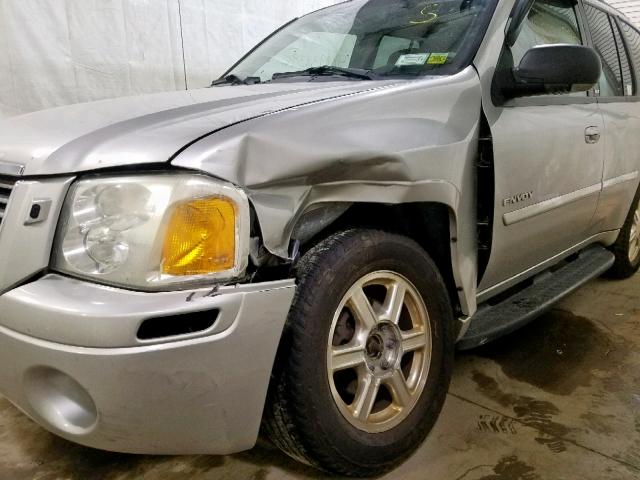 1GKDT13S462325862 - 2006 GMC ENVOY SILVER photo 9