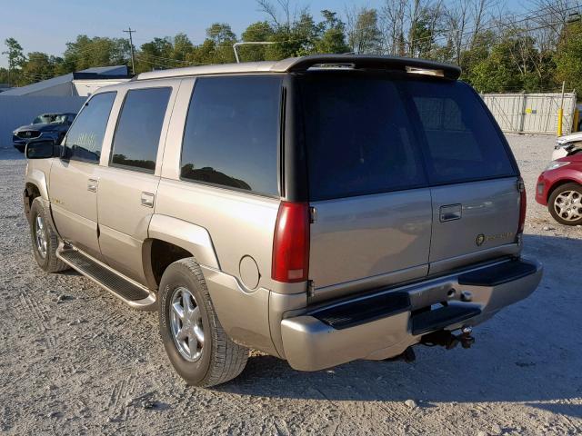 1GYEK63R3YR185143 - 2000 CADILLAC ESCALADE L GRAY photo 3