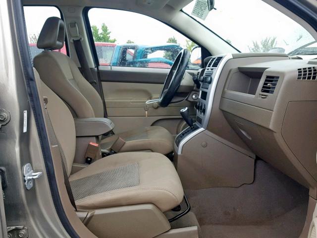 1J8FT47018D744363 - 2008 JEEP COMPASS SP ყავისფერი ფოტო 5