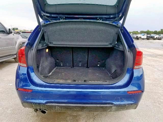 WBAVM5C56FVV94438 - 2015 BMW X1 XDRIVE3 BLUE photo 9