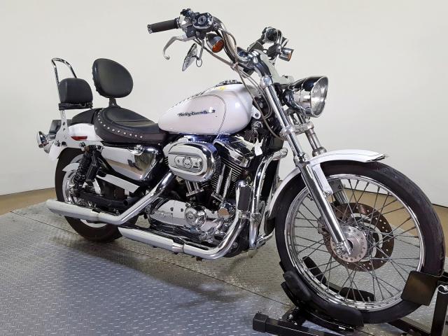 1HD1CGP144K427080 - 2004 HARLEY-DAVIDSON XL1200 C WHITE photo 2