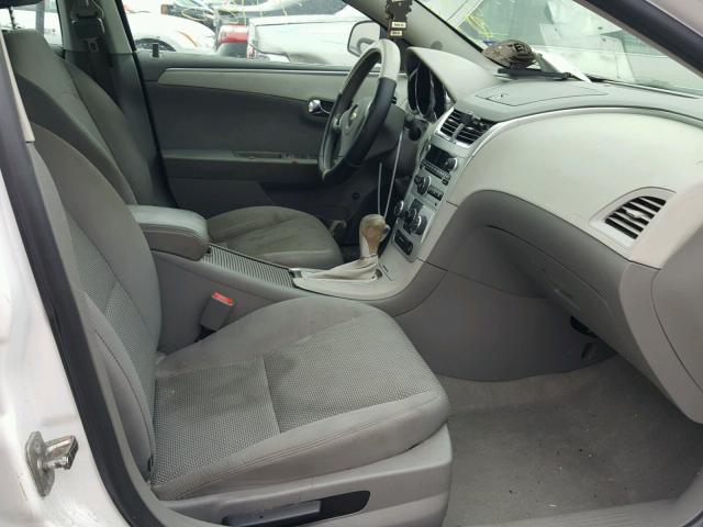 1G1ZA5EU8CF389378 - 2012 CHEVROLET MALIBU LS 白色 照片 5
