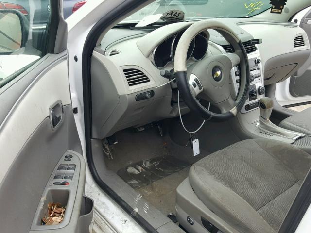 1G1ZA5EU8CF389378 - 2012 CHEVROLET MALIBU LS 白色 照片 9