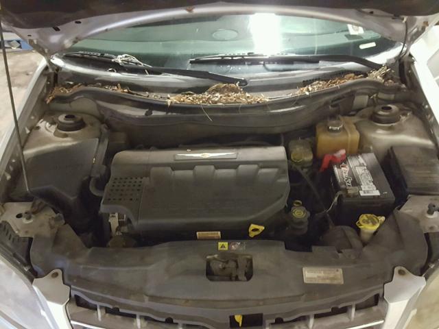2C8GM68494R346698 - 2004 CHRYSLER PACIFICA SILVER photo 7